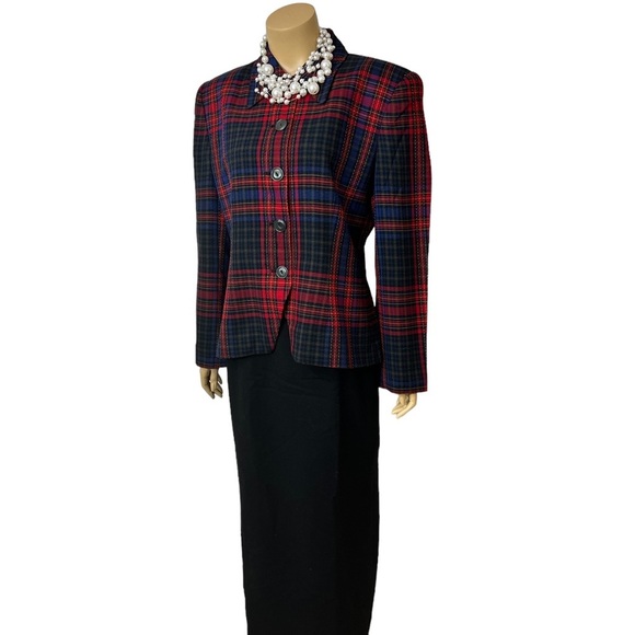 ELLEN TRACY LADYS SHORT BLAZER SIZE 12 CAN BE WORN WITH JEANS OR DRESS S…VEN23 - Picture 15 of 16